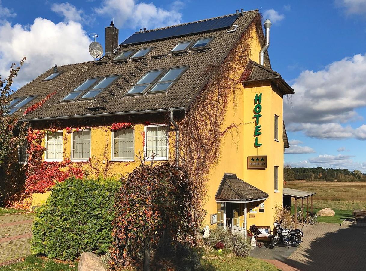 Hotel Am Mueritz-Nationalpark 바렌 외부 사진